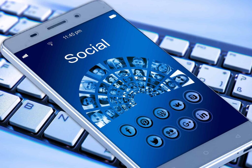 Maximizing Social Media Engagement: Strategies for Building Communities